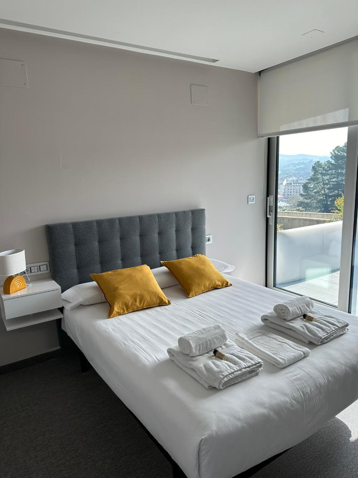 Tres Prismas Exclusive Villa Sarria Ngoại thất bức ảnh